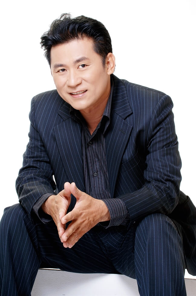 Nghệ sĩ Tạ Minh Tâm từng là Phó giám đốc Nhạc viện TP. Hồ Chí Minh kiêm trưởng khoa Thanh nhạc, Nhạc viện TPHCM