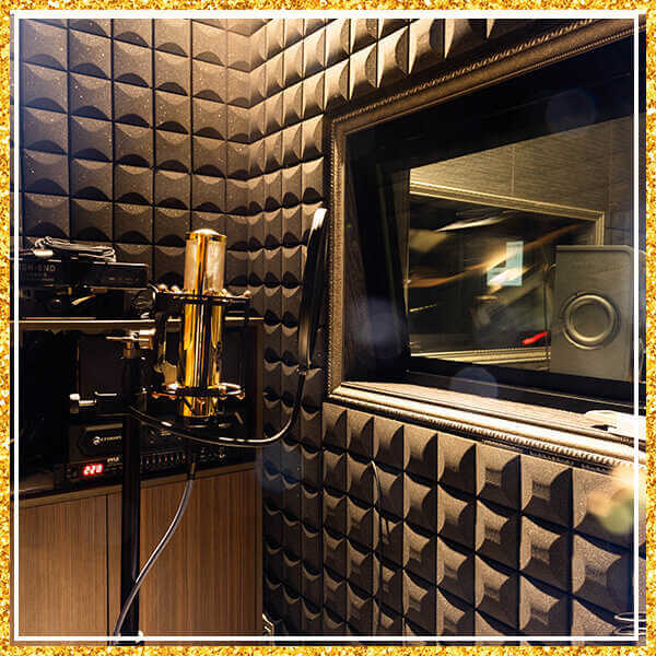 Phòng thu chuẩn với thiết kế tiêu âm đảm bảo chất lượng âm thanh
